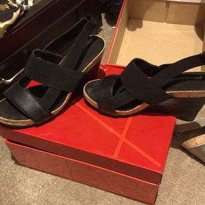 7.5 gently worn aerosoles wedges